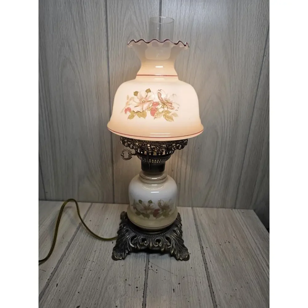 Vtg Hurricane Parlor Desk Lamp Roses Rose Hips Berries Metal Base Stand 15.5”